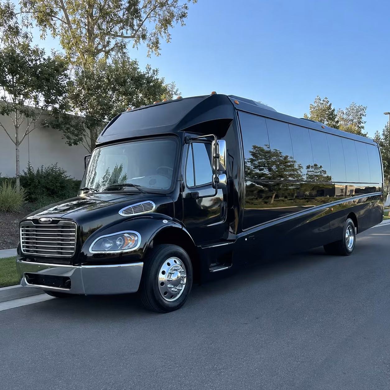 30 passenger minibus