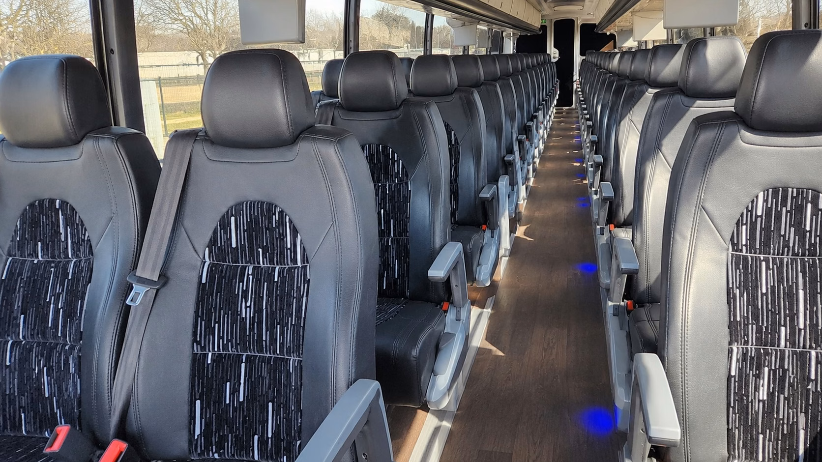 shuttle buses for erie wedding venues along the lake erie shoreline